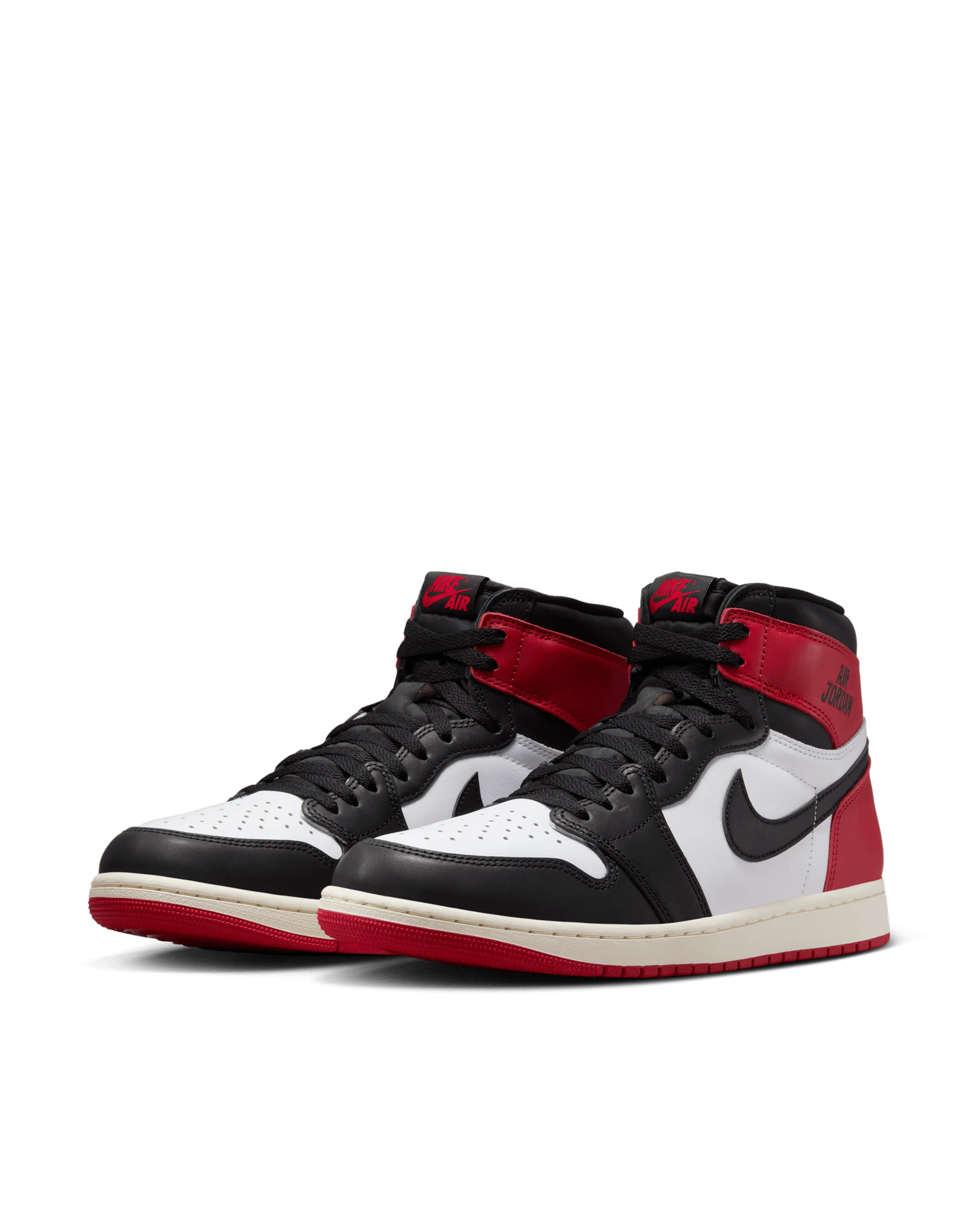 Air Jordan 1 Retro High OG 'Black Toe' Nike