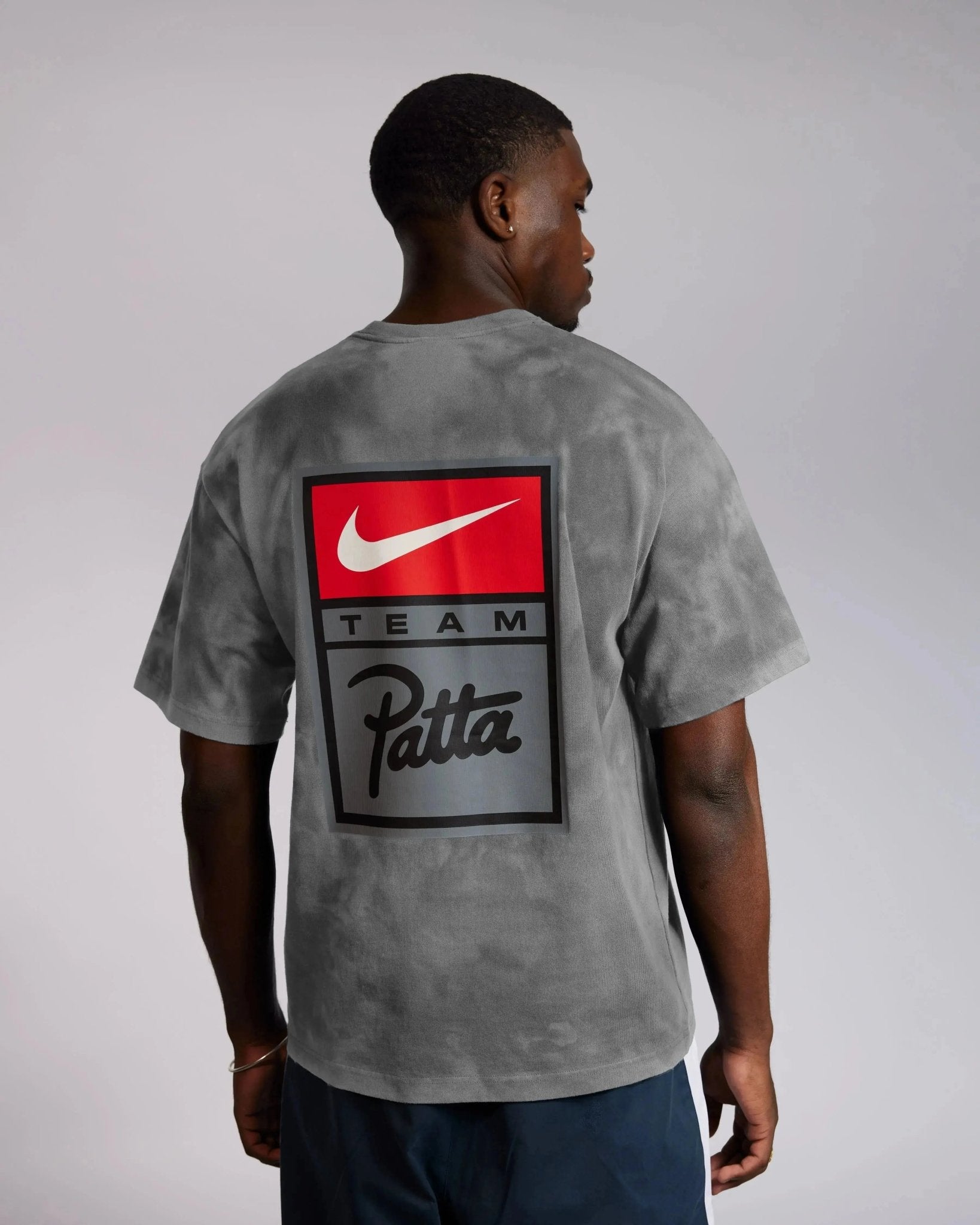 nike washed grey t shirt