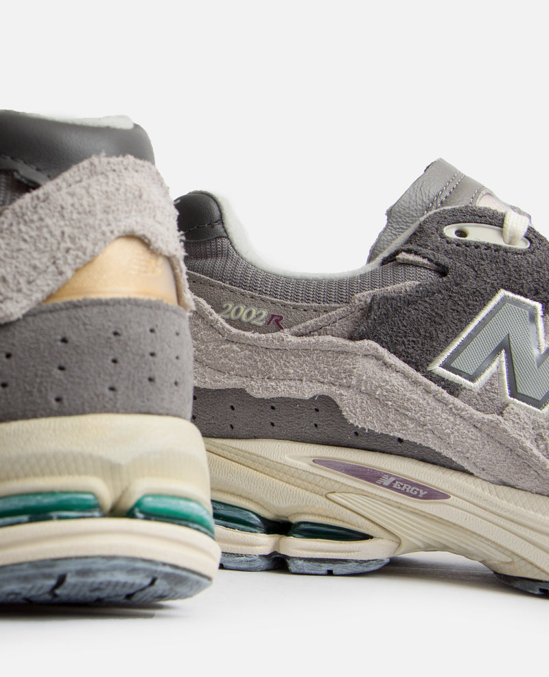 New Balance 2002R Protection Pack (Rain Cloud/Grey)